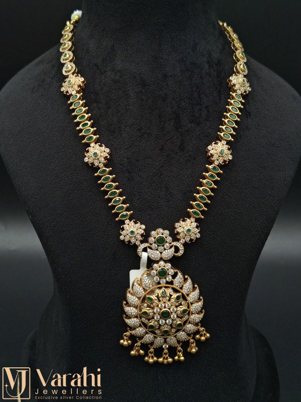 Stone necklace